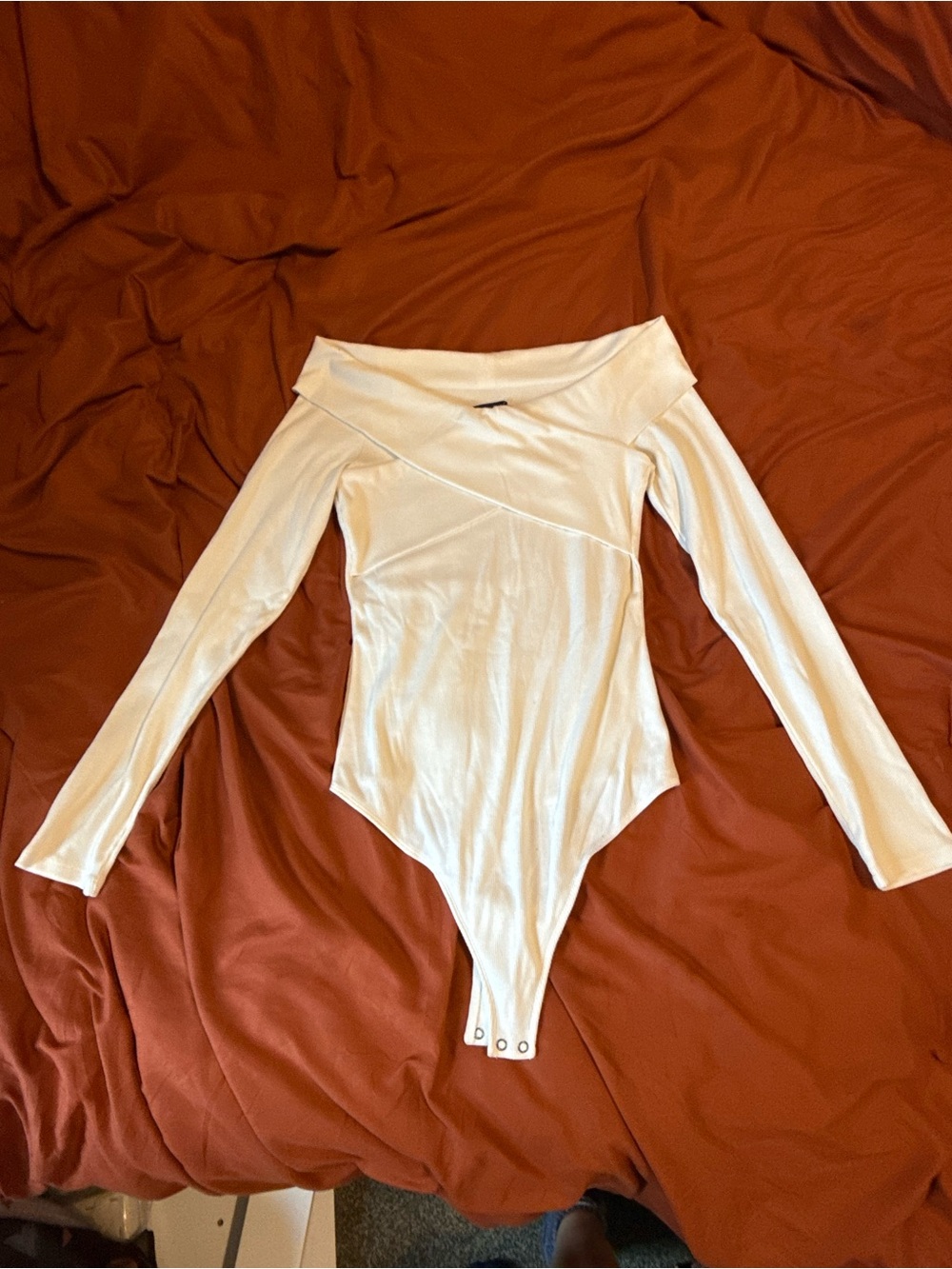 Abercrombie & Fitch Off-Shoulder Long Sleeve. NWOT